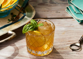 Bourbon Smash kokteilis