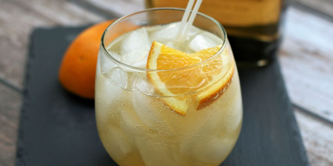 Tequila Fizz kokteilis